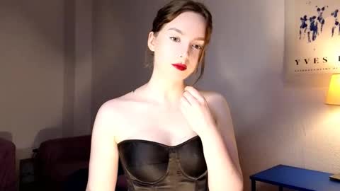 personal_devil online show from November 4, 2025, 10:42 pm