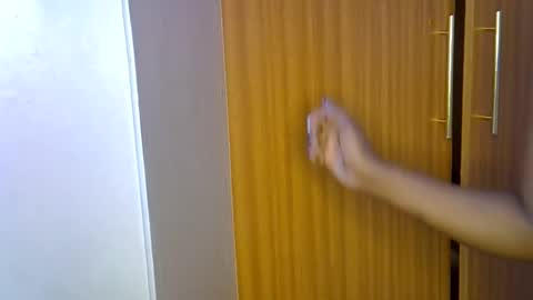 peru_queen online show from December 3, 2025, 1:46 am