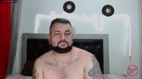 Carlos online show from November 2, 2025, 2:58 am