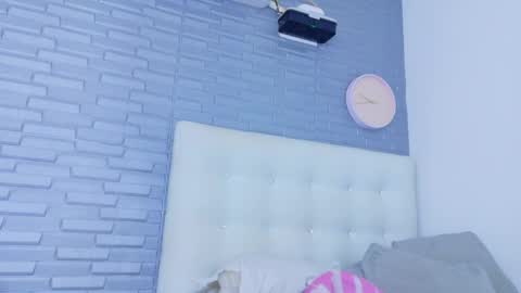 Snapshot of pervert_shydoll chatting on May 27, 2026, 3:14 am pervert_shydoll online show from May 27, 2026, 3:14 am