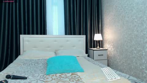 im Ju  PVT IS OPEN -- LUSH IS ON online show from April 18, 2026, 5:11 am