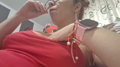 Lisa -  online show from March 1, 2025, 10:45 am