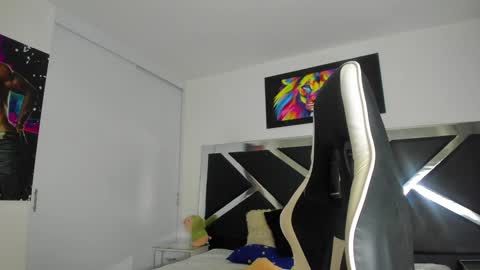 PeterColeman online show from December 21, 2024, 2:41 am