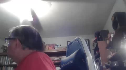 peterinohio57 online show from April 28, 2026, 11:26 am