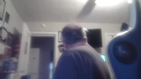 peterinohio57 online show from June 9, 2026, 10:16 am