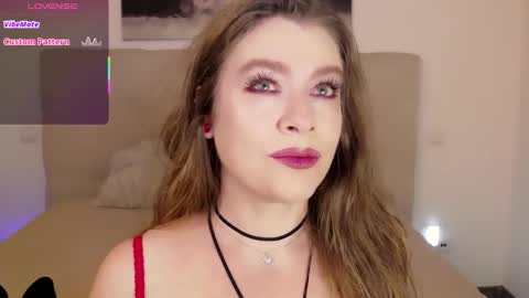 Peters Emily online show from October 22, 2025, 11:48 pm