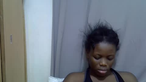petite_melan online show from October 1, 2025, 7:14 am