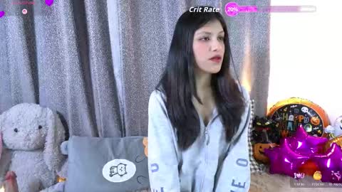 petite paola online show from November 2, 2025, 10:23 pm