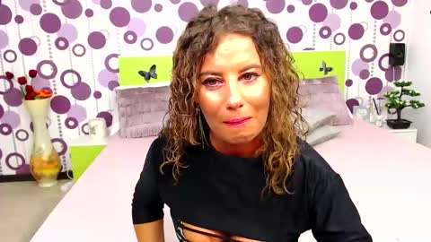 Alyssa online show from January 8, 2025, 11:32 am