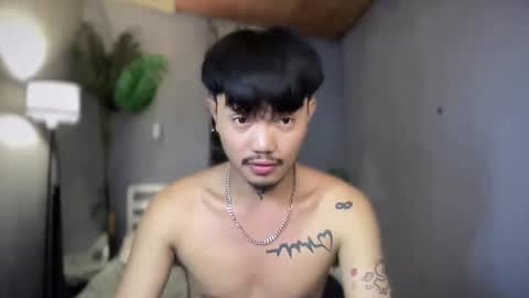 Vrin online show from December 2, 2025, 8:37 pm