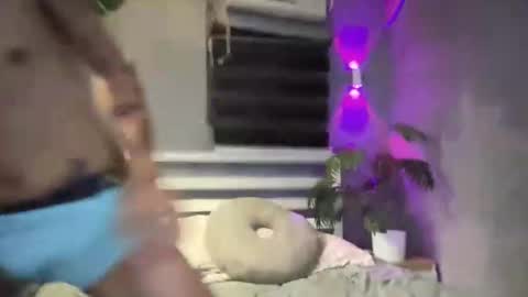 Vrin online show from December 3, 2025, 1:42 pm