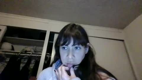 Petitedoll30 online show from December 27, 2024, 4:04 am