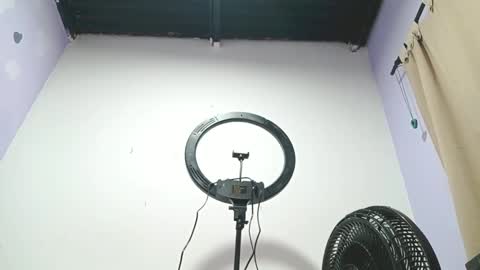 danna online show from January 26, 2025, 11:39 pm