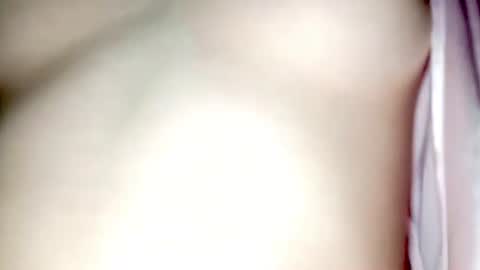 Snapshot of petiteivoryqueen chatting on June 25, 2026, 5:34 am danna online show from June 25, 2026, 5:34 am