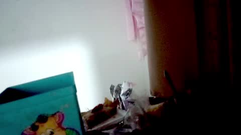 Snapshot of petiteivoryqueen chatting on July 31, 2026, 4:45 am danna online show from July 31, 2026, 4:45 am