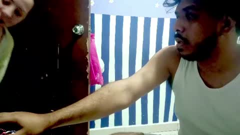 Snapshot of petiteivoryqueen chatting on August 1, 2026, 7:18 am danna online show from August 1, 2026, 7:18 am
