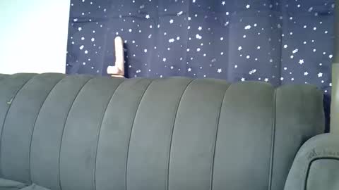 Kitty online show from February 17, 2026, 3:25 am