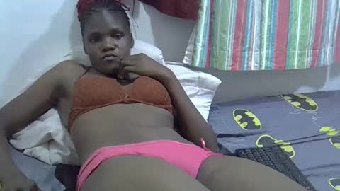 Snapshot of petiteslim2 chatting on April 16, 2026, 11:51 pm petiteslim2 online show from April 16, 2026, 11:51 pm
