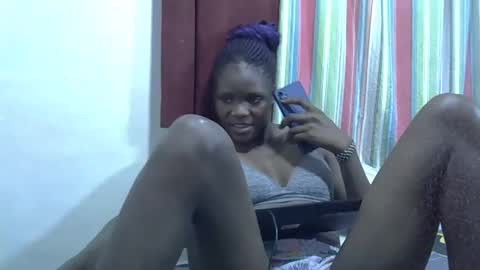 Snapshot of petiteslim2 chatting on May 7, 2026, 5:18 pm petiteslim2 online show from May 7, 2026, 5:18 pm