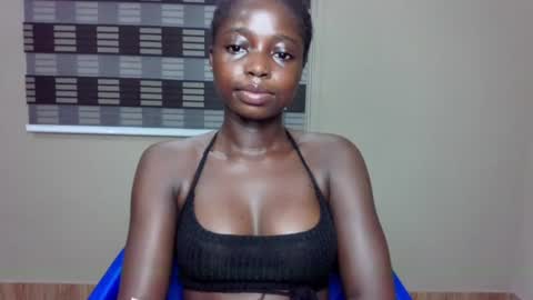 Snapshot of petitexxebony chatting on June 16, 2026, 7:16 pm petitexxebony online show from June 16, 2026, 7:16 pm