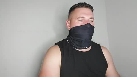 Snapshot of petru919 chatting on June 19, 2026, 9:18 pm petru919 online show from June 19, 2026, 9:18 pm