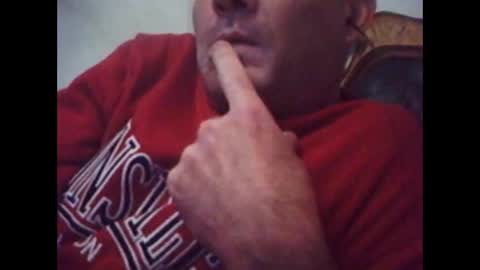 pets76 online show from December 29, 2024, 4:19 pm