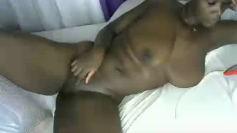 Snapshot of pettite_cora1 chatting on July 12, 2026, 12:23 am pettite_cora1 online show from July 12, 2026, 12:23 am