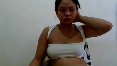 petty_yumii online show from June 17, 2026, 3:31 am