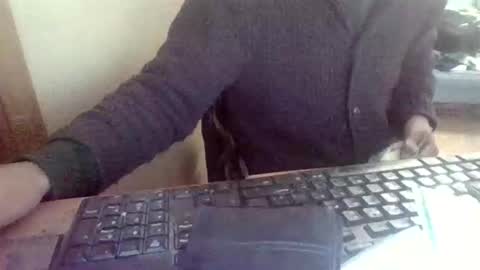 Snapshot of peyo873996 chatting on April 25, 2026, 7:00 am peyo873996 online show from April 25, 2026, 7:00 am