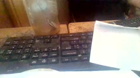 Snapshot of peyo873996 chatting on May 17, 2026, 9:06 am peyo873996 online show from May 17, 2026, 9:06 am