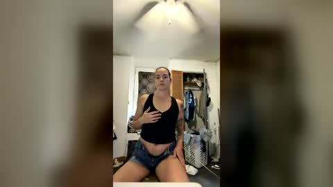 Snapshot of peytie0612 chatting on July 23, 2026, 7:01 pm peytie0612 online show from July 23, 2026, 7:01 pm