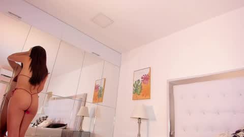 Peyton online show from October 4, 2025, 11:52 am