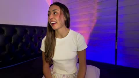 Snapshot of peyton_ws chatting on June 25, 2026, 12:21 am Peyton online show from June 25, 2026, 12:21 am