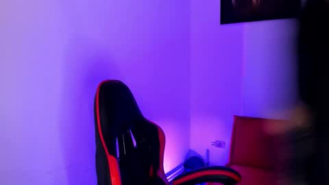 peytonbox online show from December 3, 2025, 11:30 am