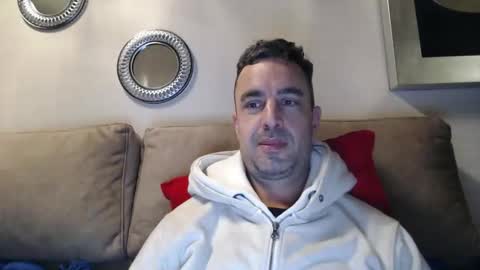 phantasie31 online show from February 4, 2026, 9:42 pm