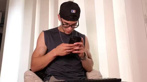 phantom_bigger1 online show from September 9, 2025, 12:37 pm