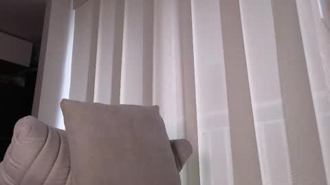 phantom_bigger1 online show from September 29, 2025, 1:05 pm