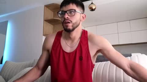 Snapshot of phantom_bigger1 chatting on January 16, 2026, 2:43 pm phantom_bigger1 online show from January 16, 2026, 2:43 pm