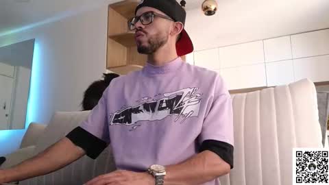 Snapshot of phantom_bigger1 chatting on February 9, 2026, 7:51 pm phantom_bigger1 online show from February 9, 2026, 7:51 pm