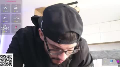 Snapshot of phantom_bigger1 chatting on February 19, 2026, 6:59 pm phantom_bigger1 online show from February 19, 2026, 6:59 pm