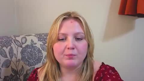 PhatAssBlond online show from March 27, 2026, 3:34 am