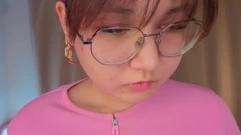 Jenny online show from November 21, 2025, 4:22 am