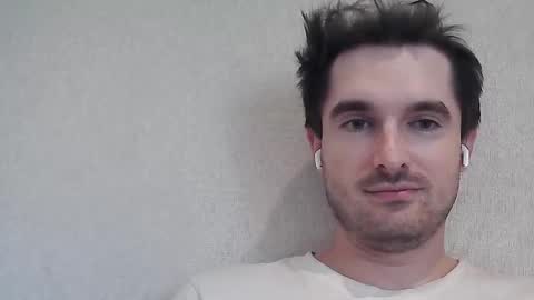 PhilipBorison online show from November 16, 2025, 2:22 pm