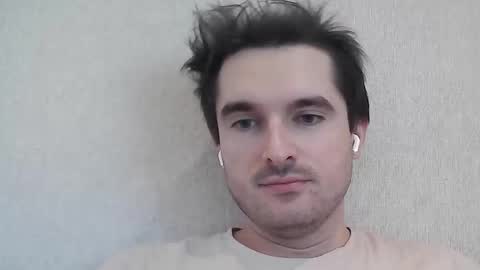 PhilipBorison online show from December 3, 2025, 1:09 pm