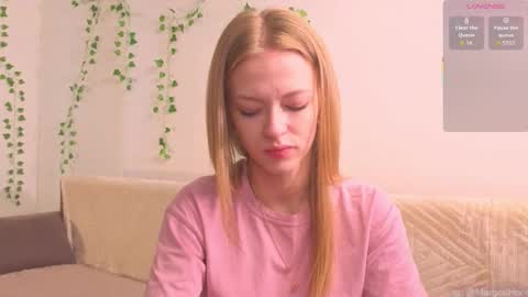 Margot call me Margot  Robbie online show from September 26, 2025, 7:12 am