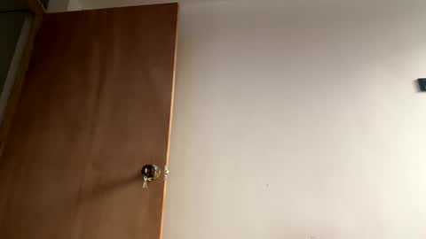 PHILLIP online show from October 23, 2025, 12:15 pm