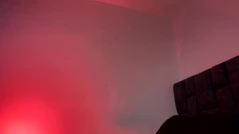 PHILLIP online show from April 9, 2026, 8:36 pm