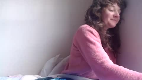 sophie online show from February 2, 2025, 3:28 pm