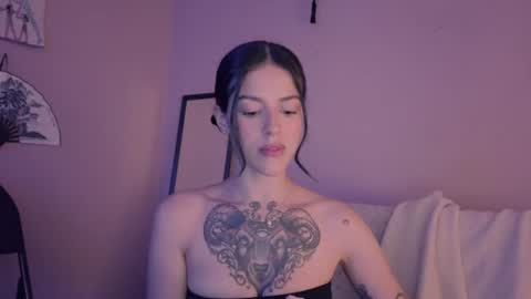 Snapshot of phoenixx_x chatting on June 27, 2026, 12:04 am phoenixx_x online show from June 27, 2026, 12:04 am