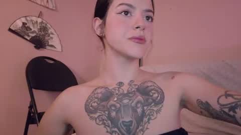 Snapshot of phoenixx_x chatting on July 13, 2026, 10:56 pm phoenixx_x online show from July 13, 2026, 10:56 pm